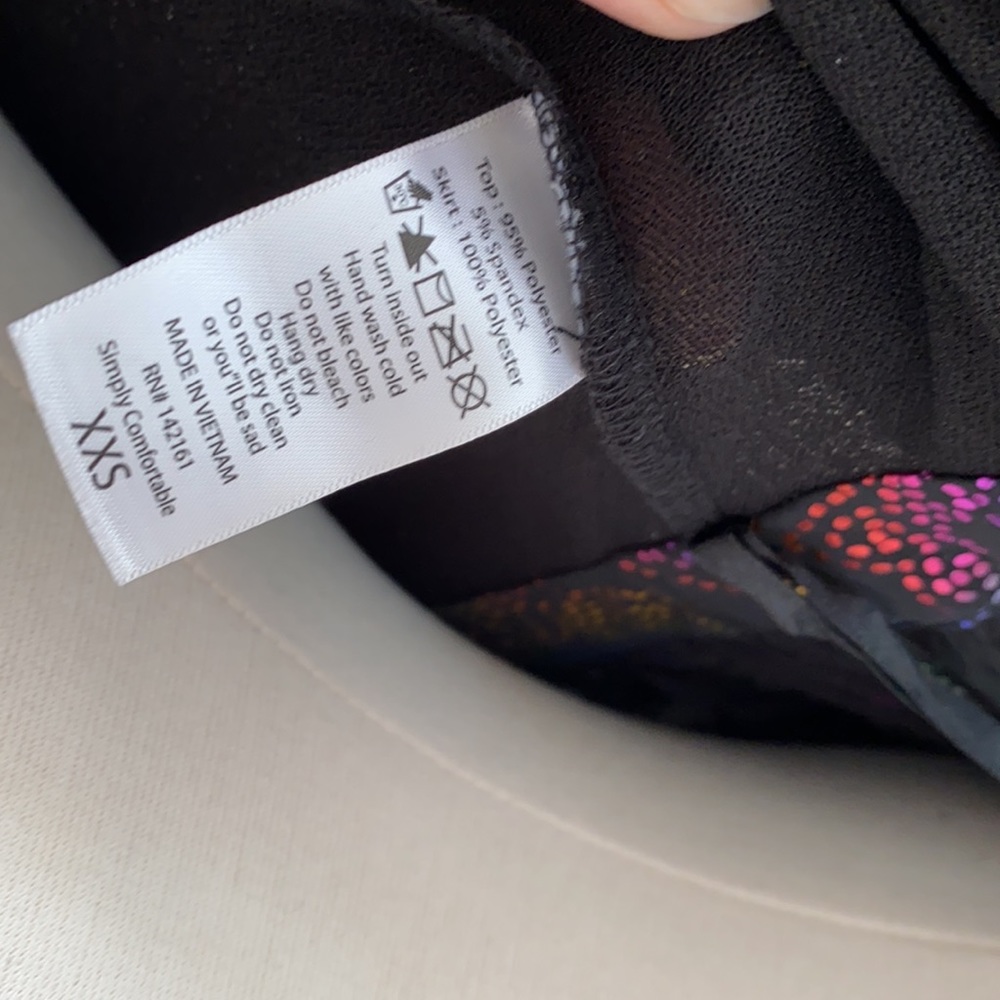 • Lularoe DeAnne Wrap Dress • - Picture 6 of 7